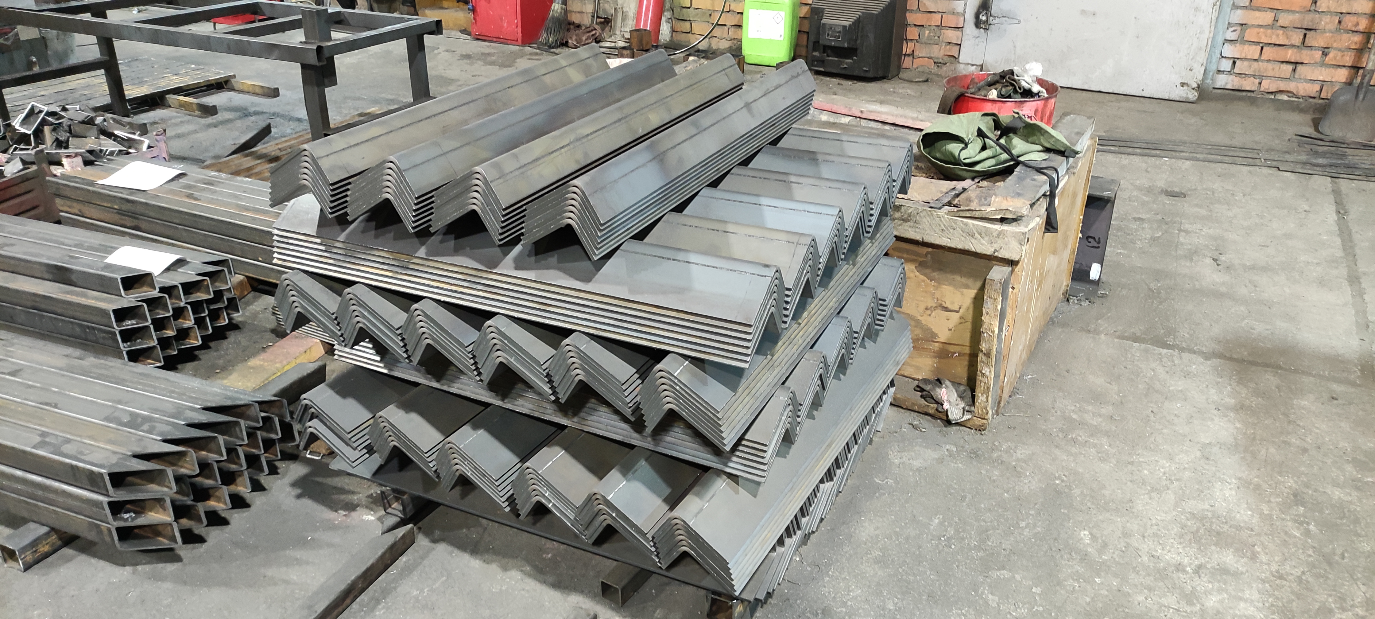 Гнутый уголок Гнутый уголок фото 3